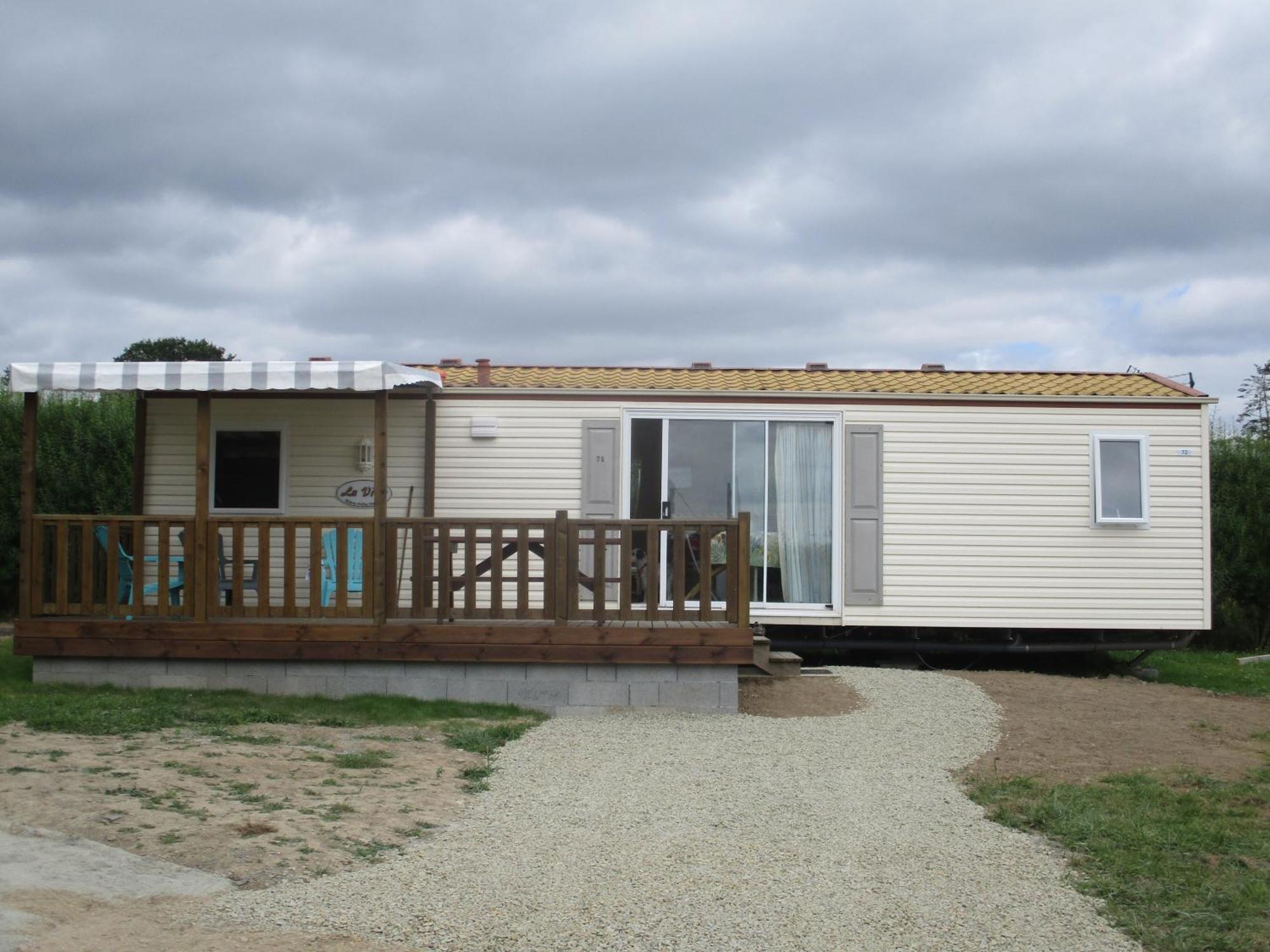 Les Mobile Home De Kerroyal Garlan Kültér fotó