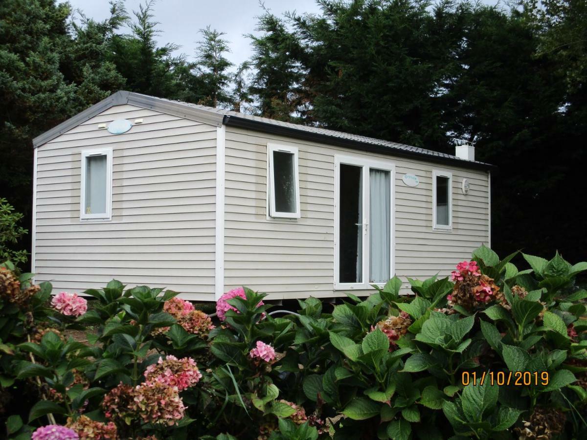 Les Mobile Home De Kerroyal Garlan Kültér fotó