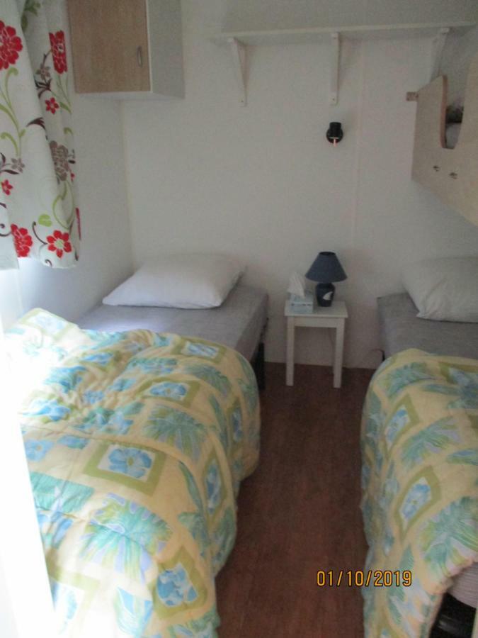 Les Mobile Home De Kerroyal Garlan Kültér fotó