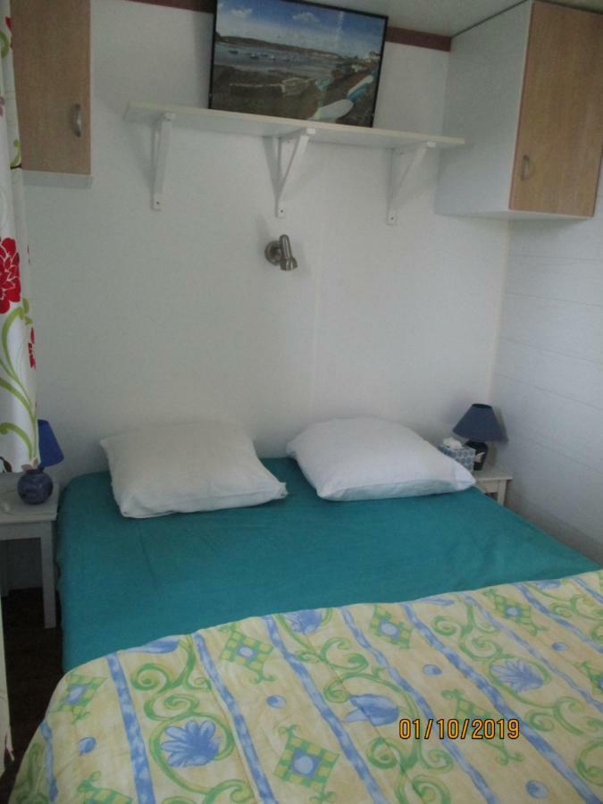 Les Mobile Home De Kerroyal Garlan Kültér fotó